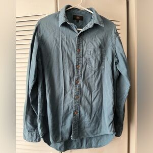 Frye Men’s Teal Cotton Button down Medium long sleeve.